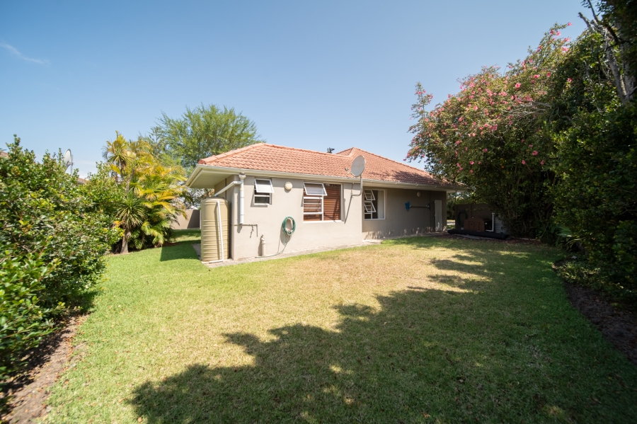 4 Bedroom Property for Sale in Bonza Bay Eastern Cape